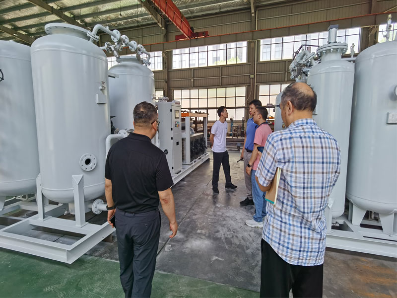 氢气干燥器